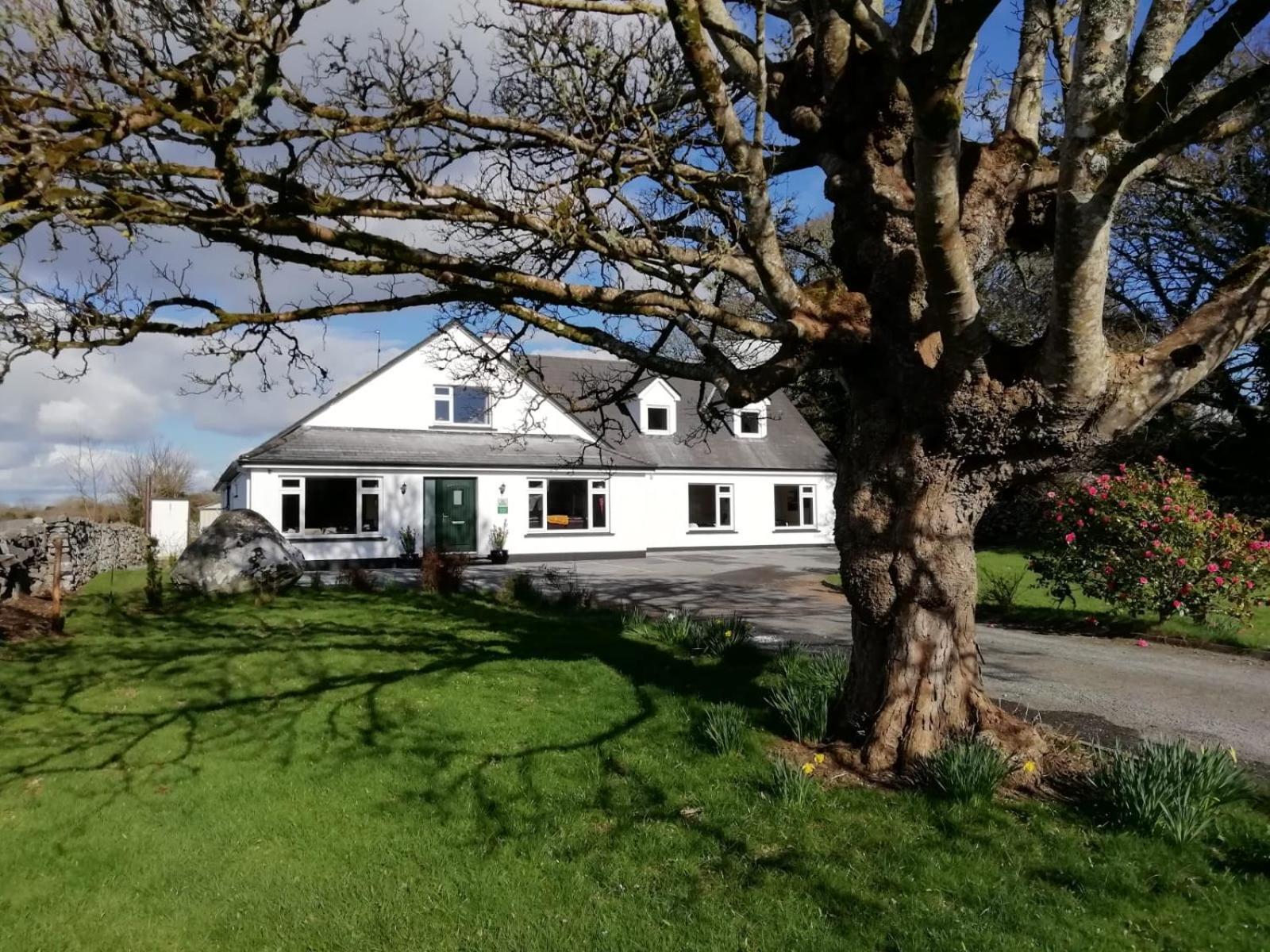 Mountain View Guesthouse 우그테라드 외부 사진